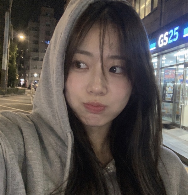 Yunseol profile photo 2